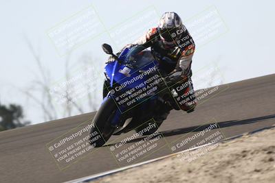 media/Nov-02-2025-Lets Ride (Sun) [[f7a3caa734]]/B Group/1120am (Turn 2 Inside)/